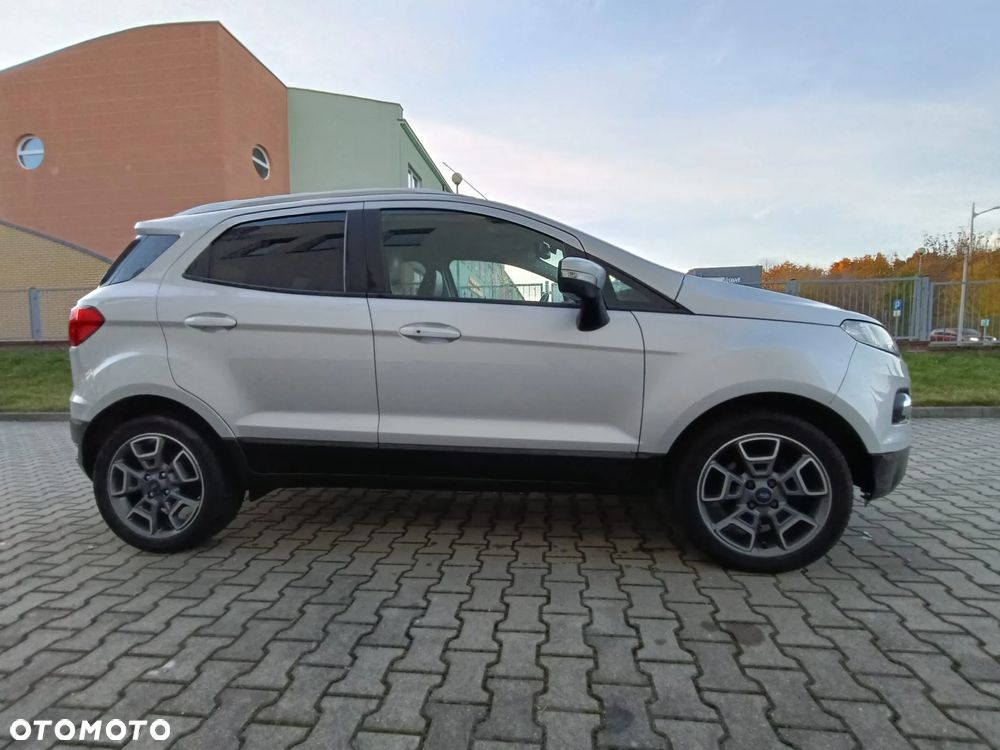 Ford EcoSport - 12