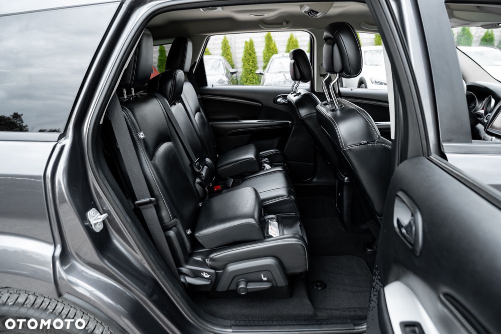 Fiat Freemont 2.0 Multijet 16V DPF Automatik Allrad Black Code - 20