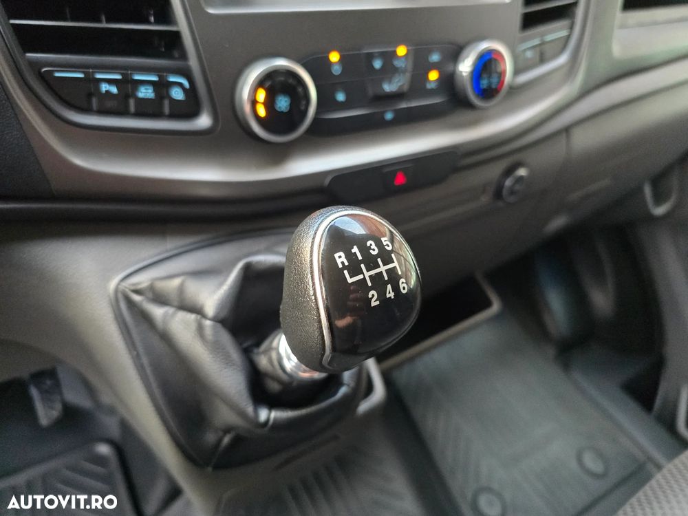 Ford Transit - 29