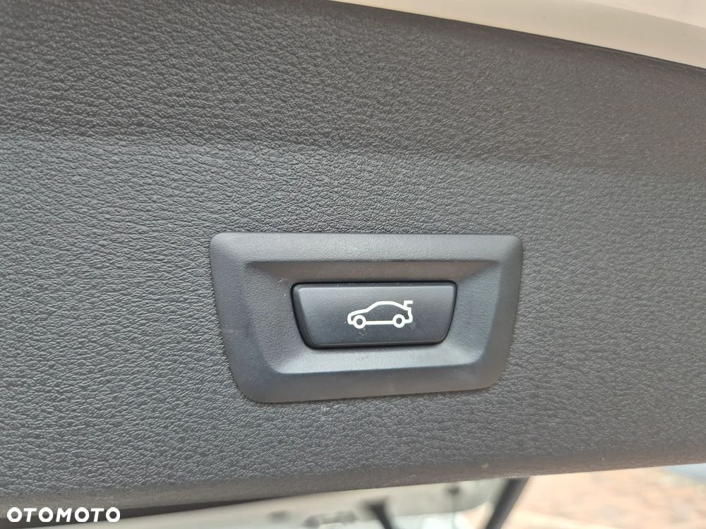 BMW X1 xDrive18d M Sport - 30