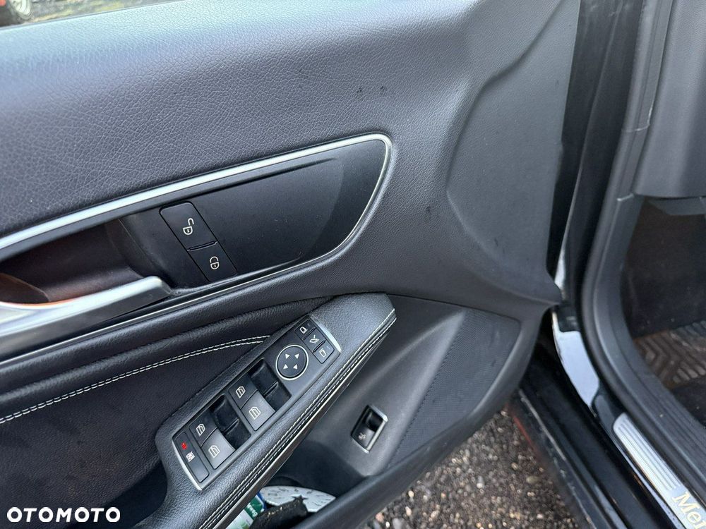 Mercedes-Benz CLA - 23