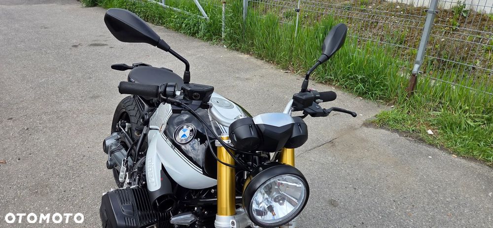 BMW R - 25