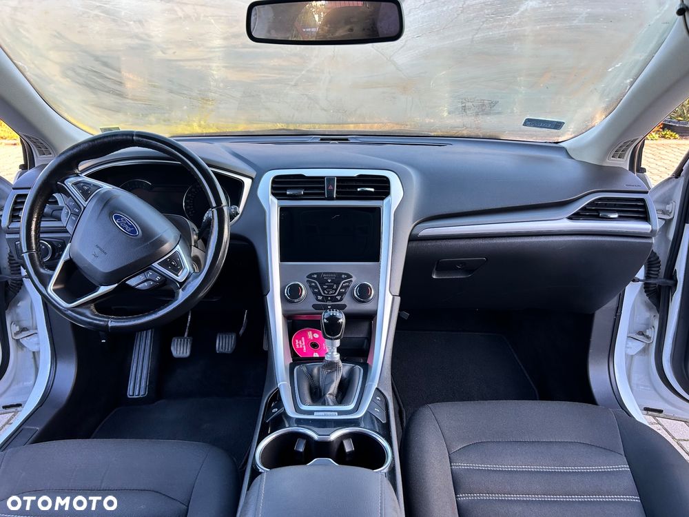 Ford Mondeo 2015 photo 5