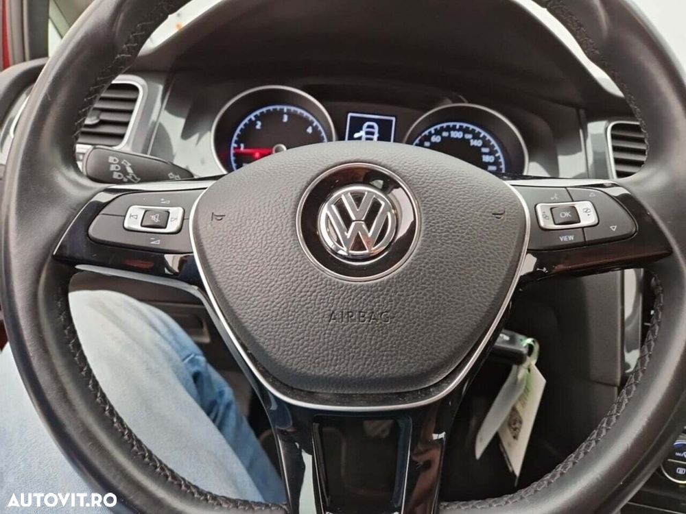 Volkswagen Golf 1.6 TDI Trendline - 8
