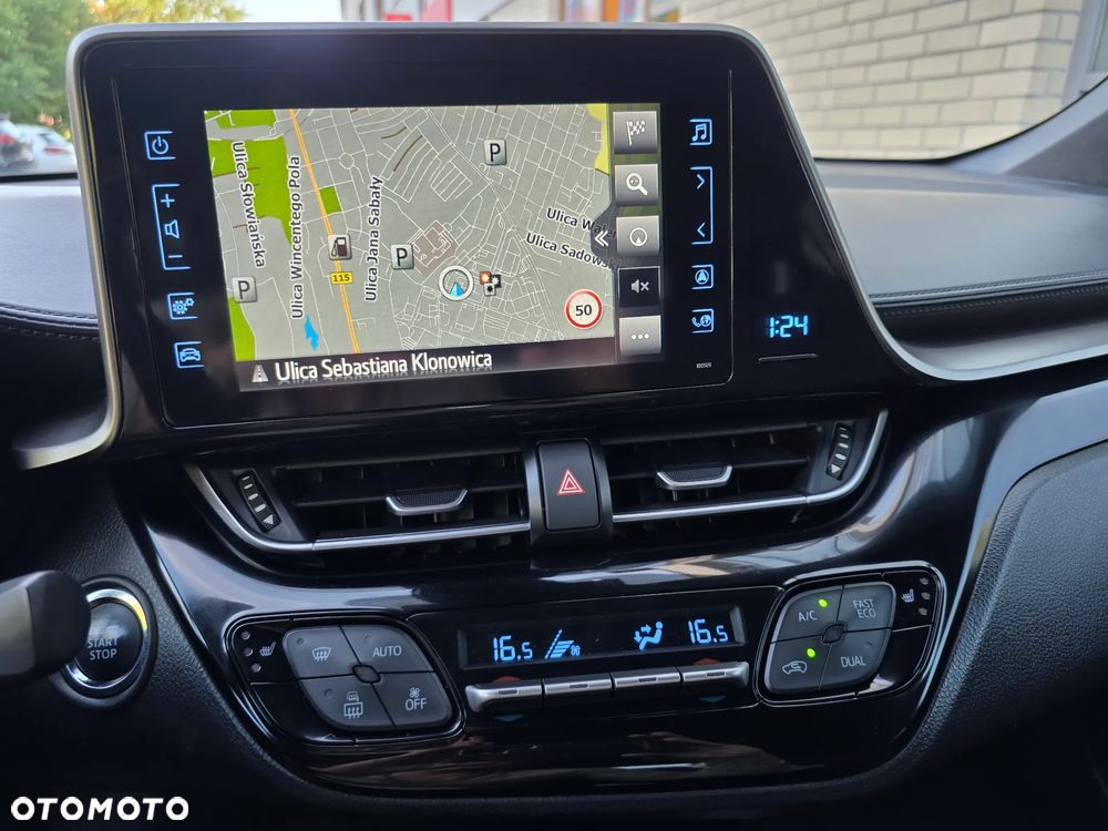 Toyota C-HR - 33