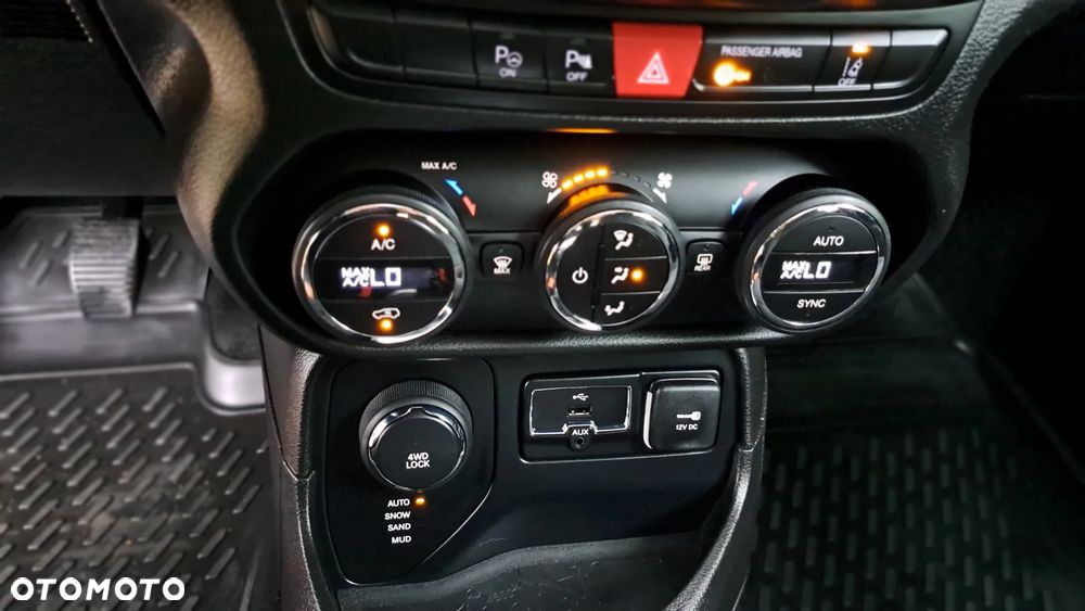 Jeep Renegade 2.0 MultiJet Limited 4WD S&S - 24
