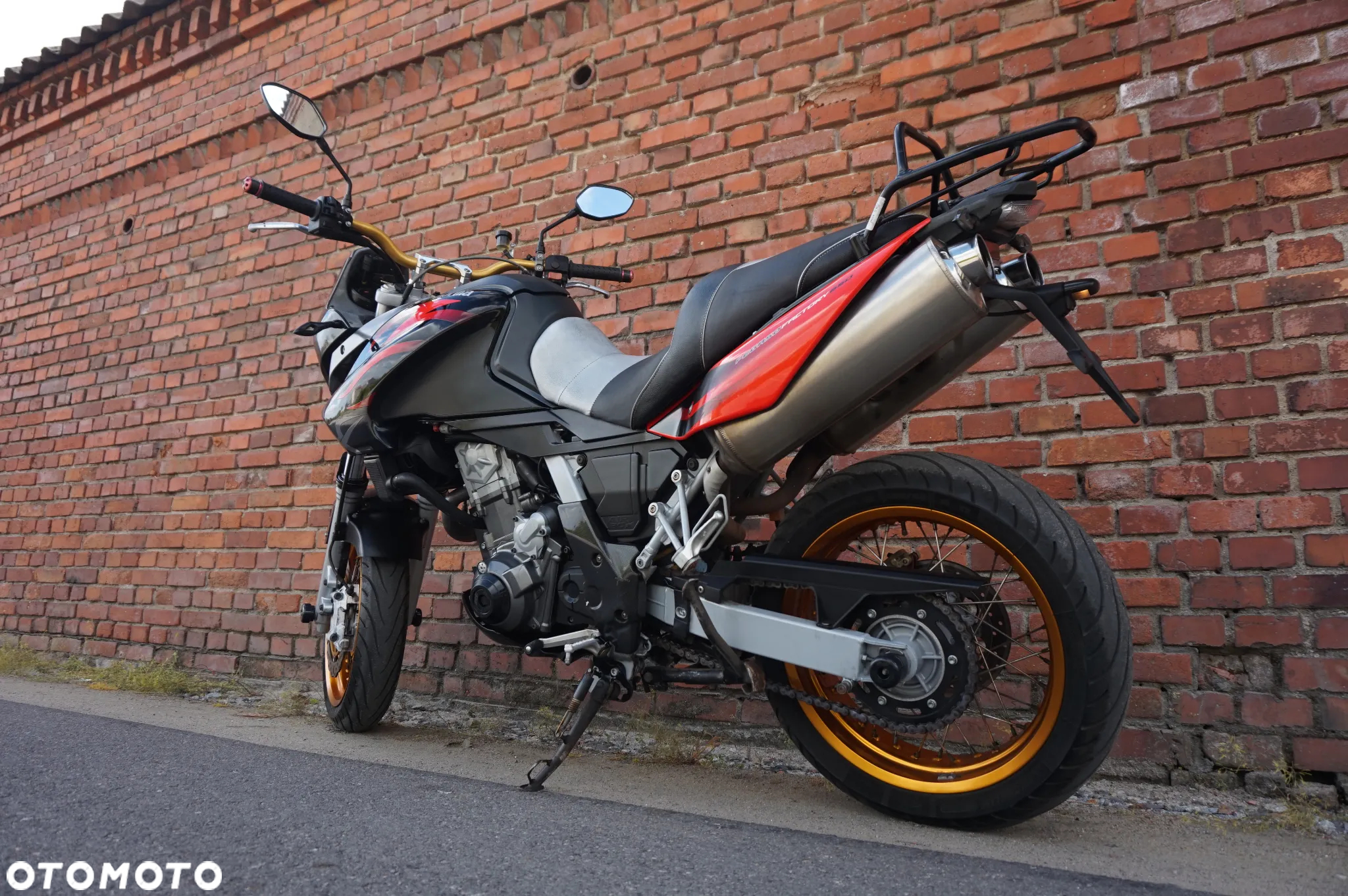 Aprilia Pegaso - 5