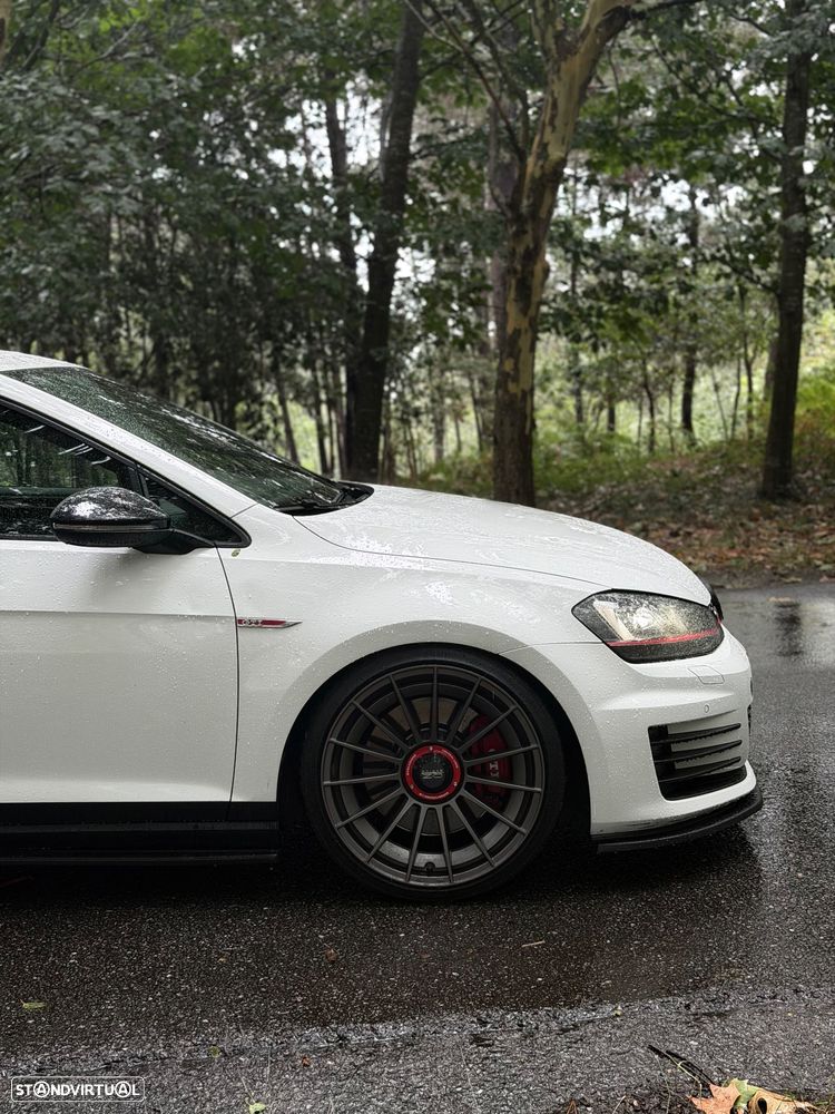 Volkswagen Golf GTI Performance BlueMotion DSG — fotografia 9