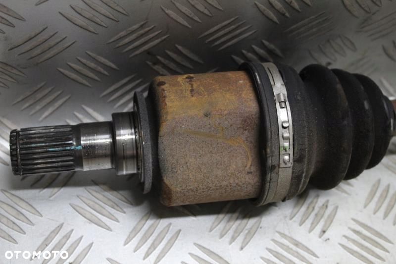 Półoś przód przednia prawa Hyundai I10 I 2007-2013 1,2 BENZYNA - 2