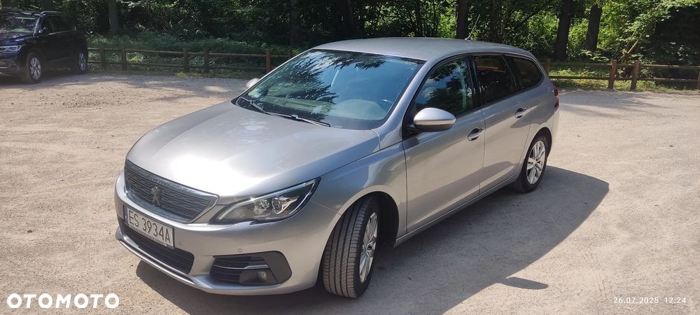 Peugeot 308 1.5 BlueHDi Allure S&S - 5