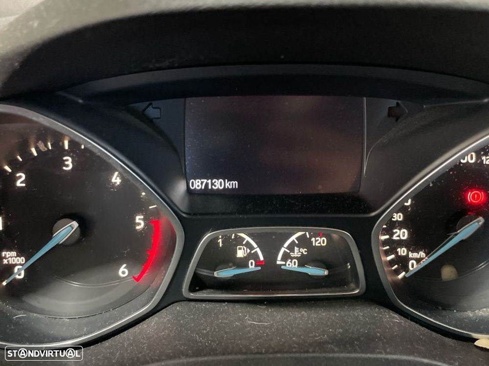 Ford Kuga 1.5 TDCi Business - 3