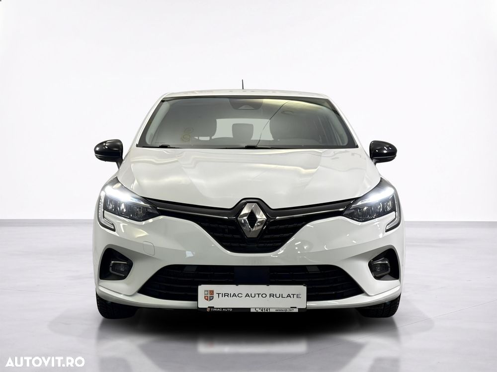 Renault Clio - 10