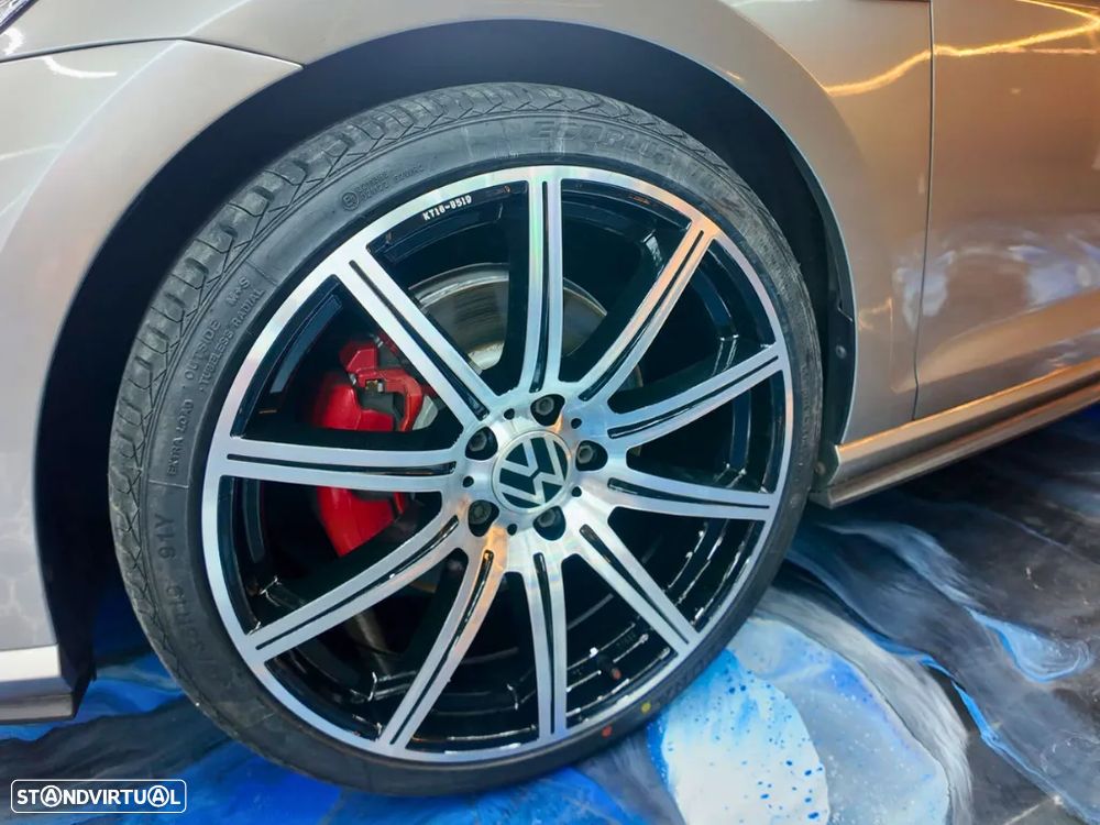 VW Golf GTI BlueMotion DSG - 13