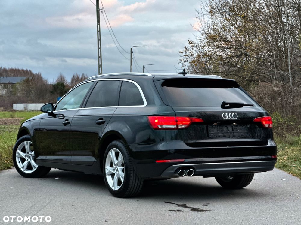 Audi A4 Avant 2.0 TDI Sport S tronic - 13