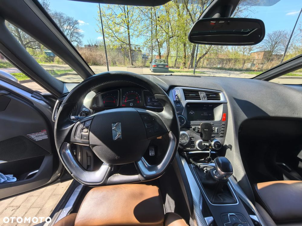 Citroën DS5 1.6 THP SportChic - 14