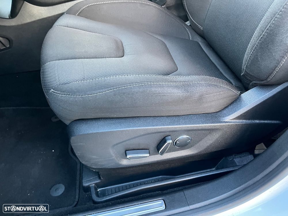 Ford S-Max 2.0 TDCi Titanium - 18