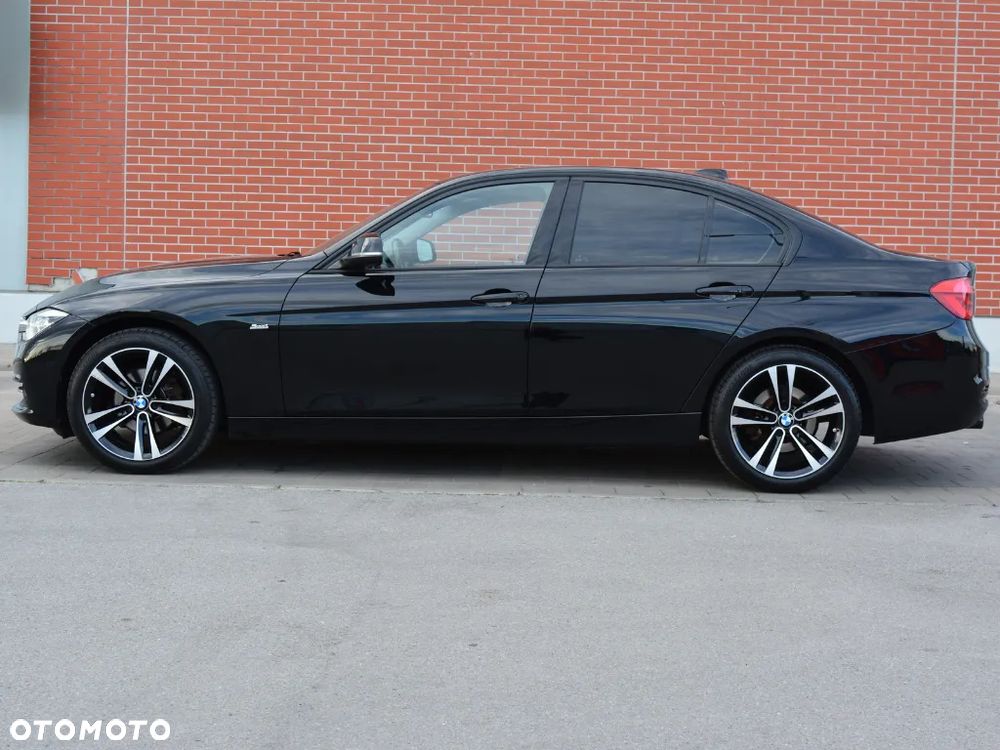 BMW Seria 3 318i Sport Line Shadow - 17