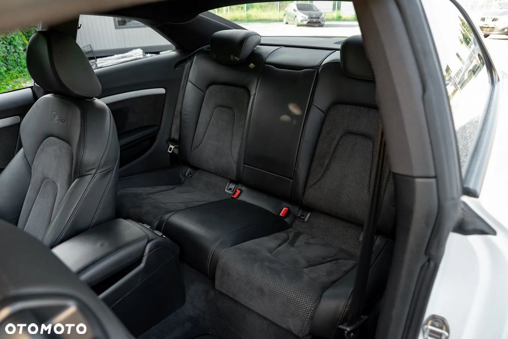Audi A5 Coupé 2.0 TFSI quattro S tronic - 32