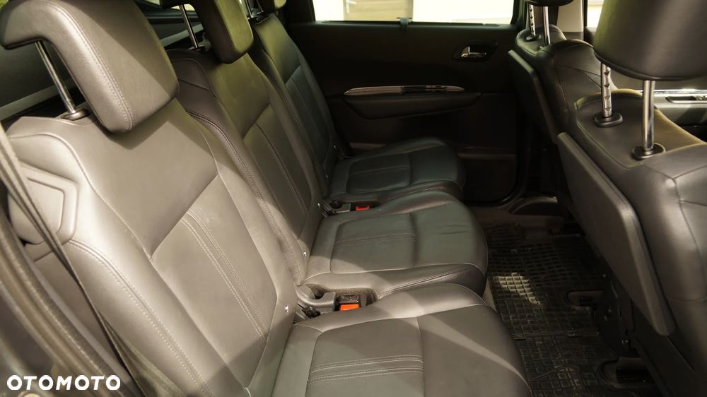 Peugeot 5008 1.6 HDi Premium - 13