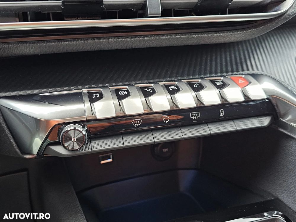 Peugeot 5008 PureTech 130 EAT8 Stop & Start Allure Pack - 30