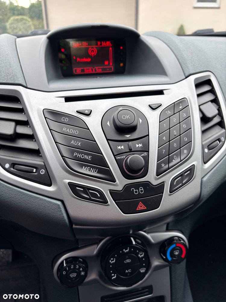 Ford Fiesta 1.25 SYNC Edition - 14