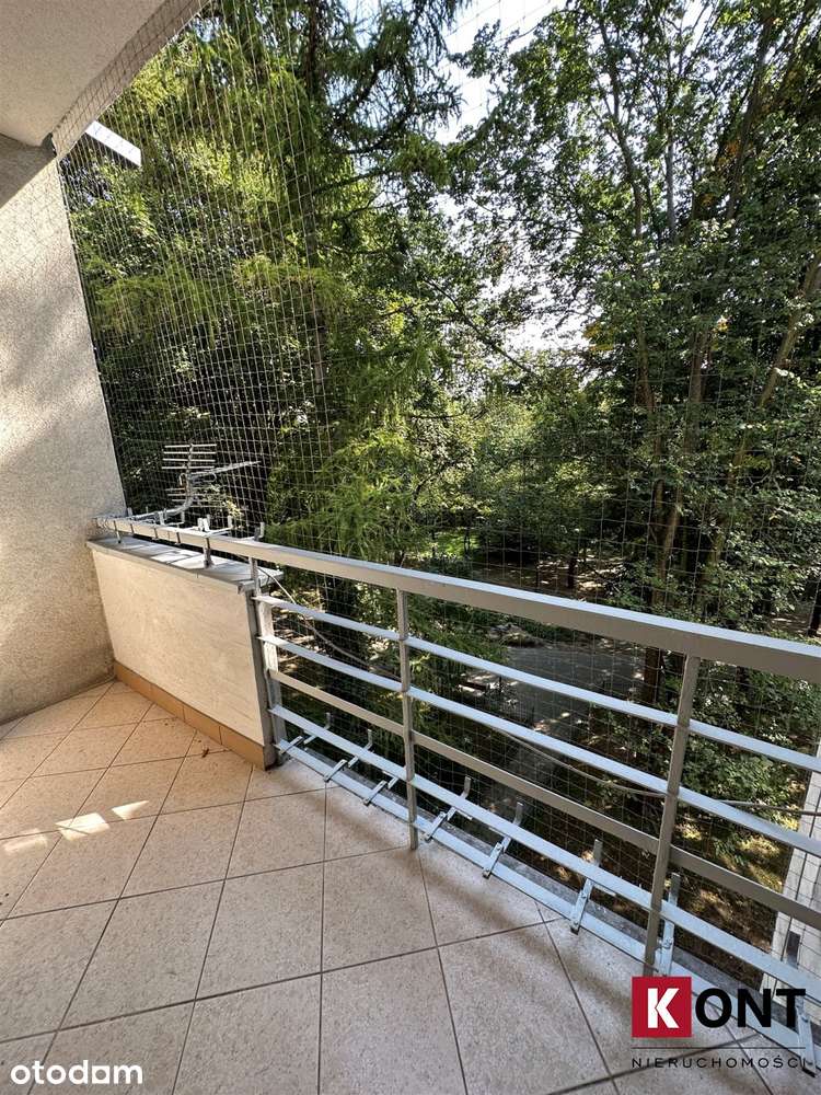 umeblowane/ zaciszna okolica / balkon