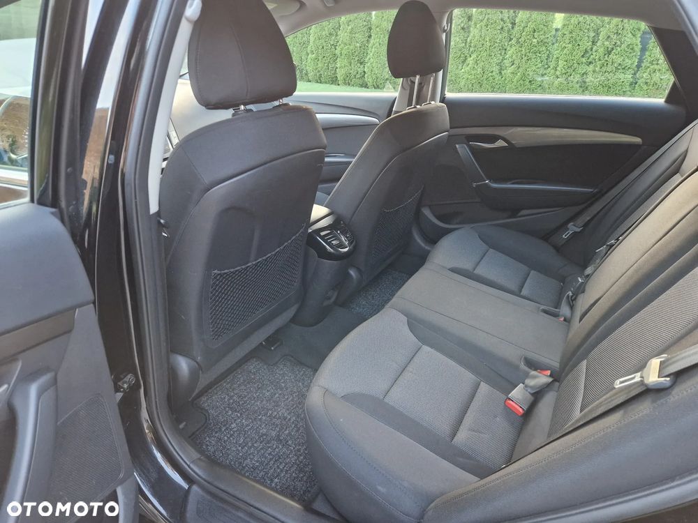 Hyundai i40 i40cw 1.6 Fifa World Cup Edition - 31