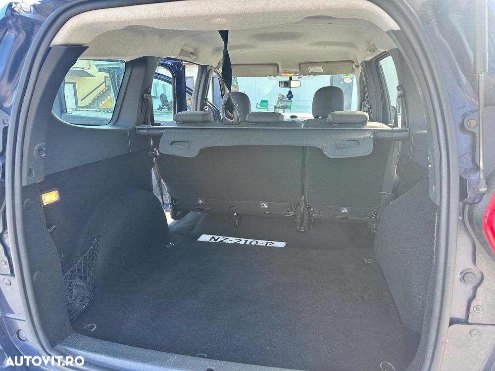 Dacia Lodgy 1.2 TCe 115 CP Laureate - 11