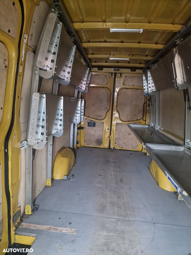 Mercedes-Benz SPRINTER 906 - 8