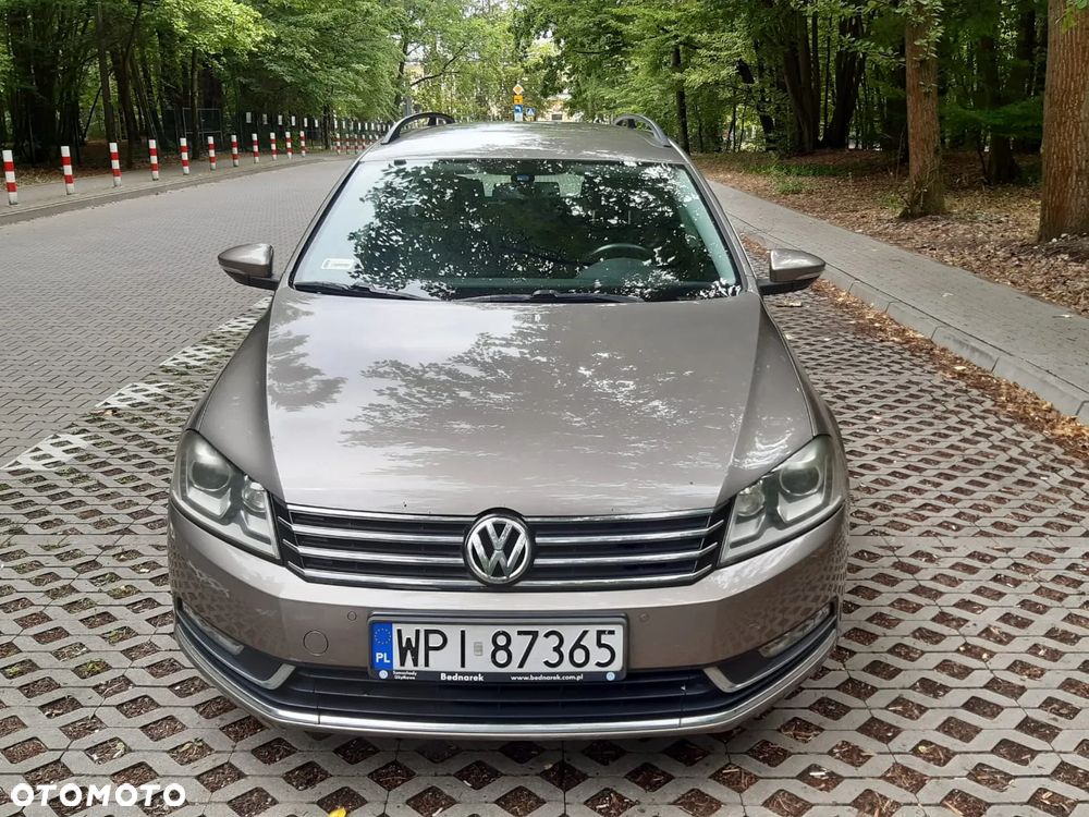 Volkswagen Passat 1.8 TSI Comfortline - 3