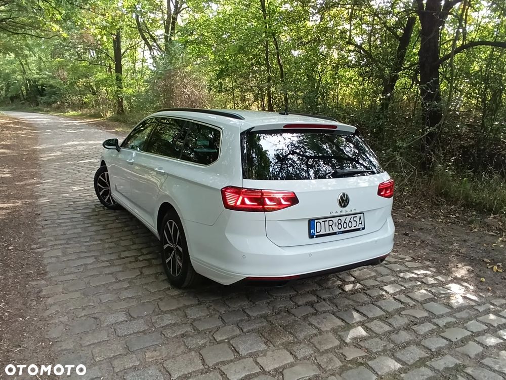 Volkswagen Passat 2.0 TDI Business DSG - 6