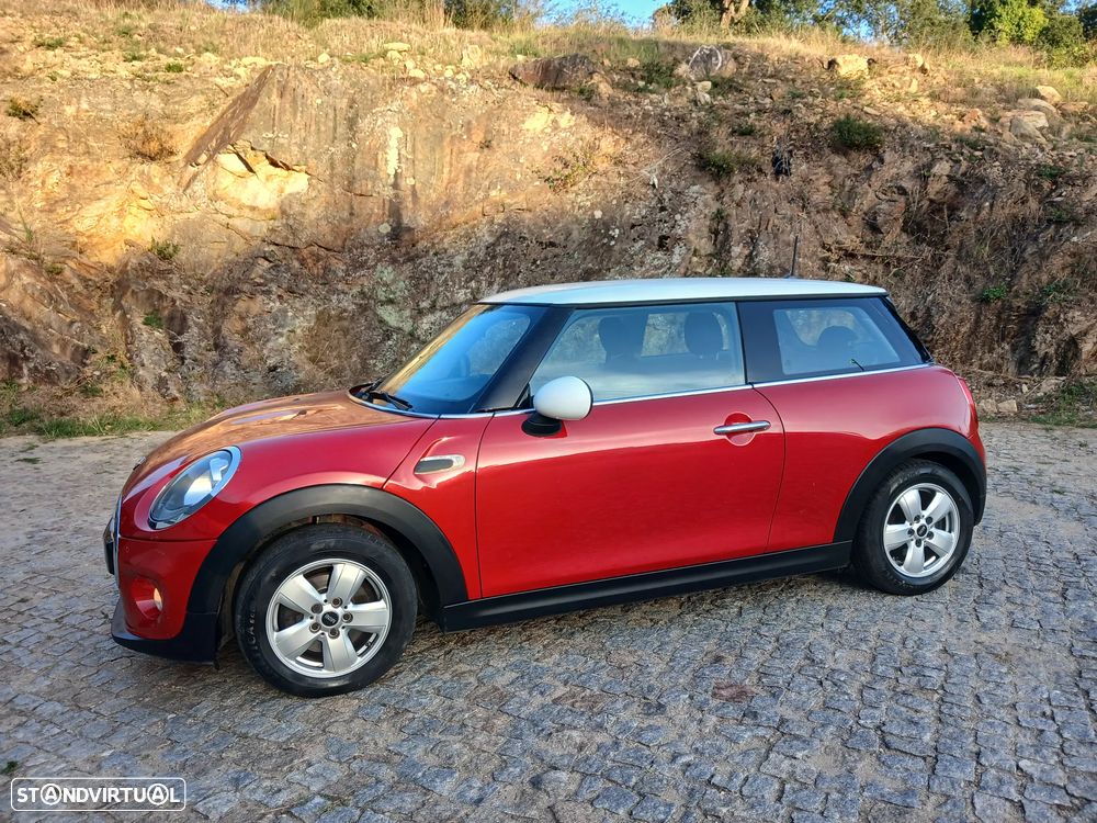 MINI 3 Portas Cooper D - 17