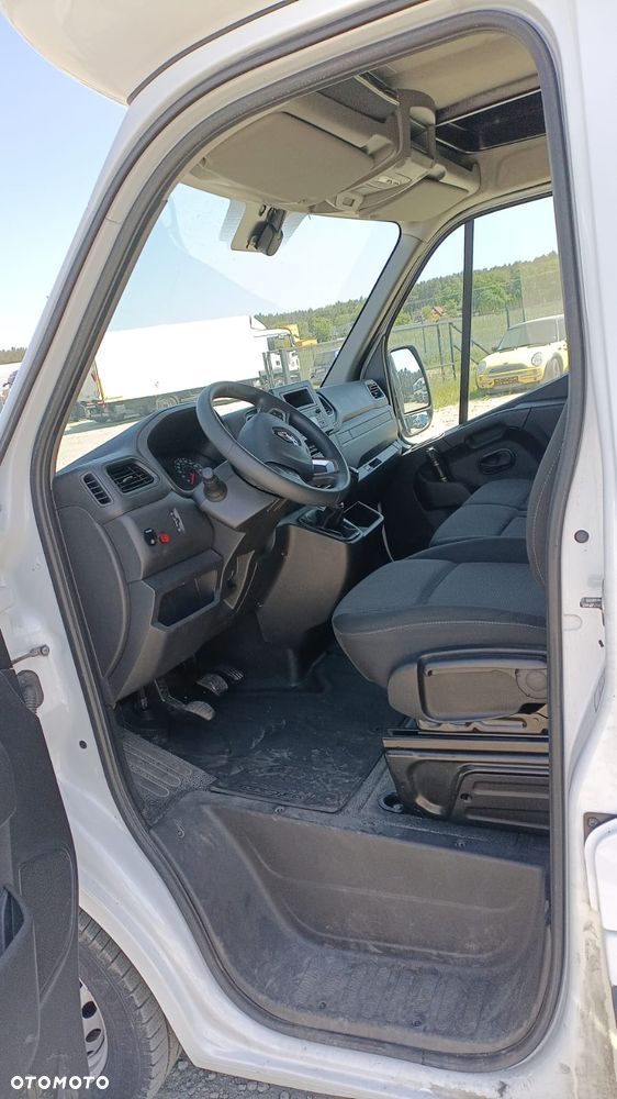Renault Master - 9