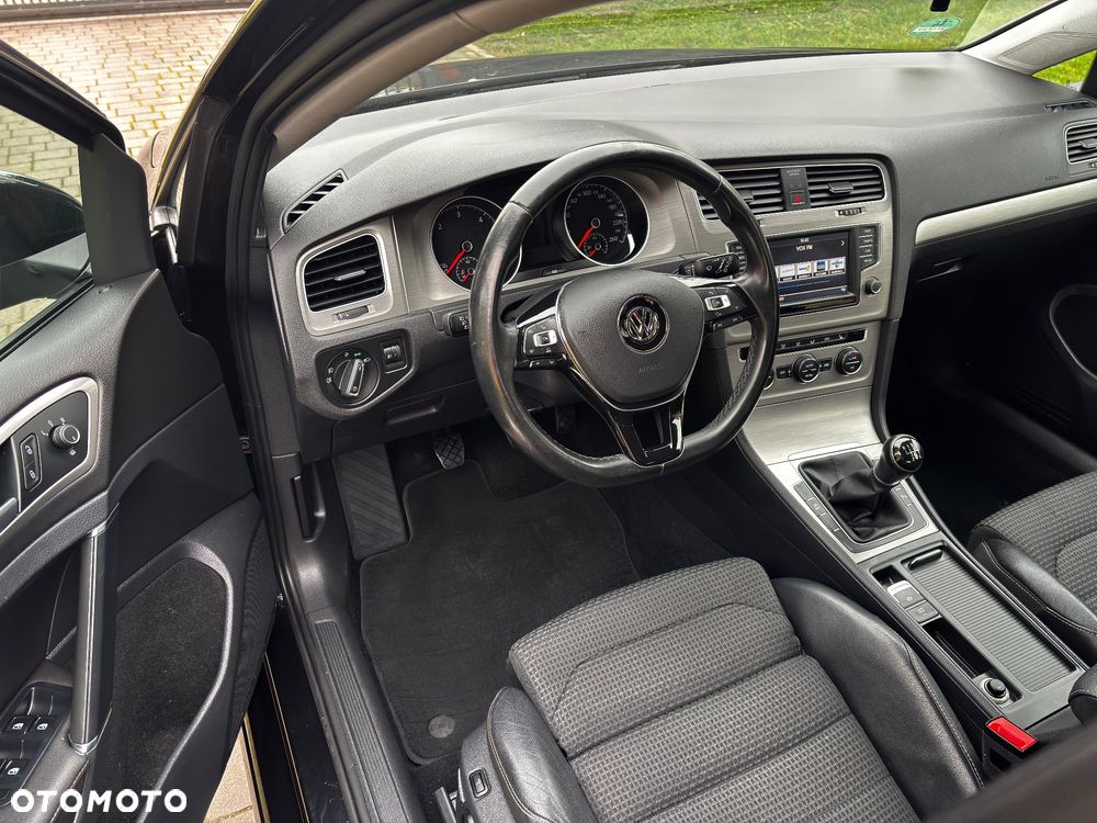 Volkswagen Golf 2.0 TDI SCR Highline - 8