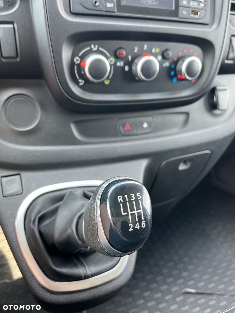 Renault Trafic - 8