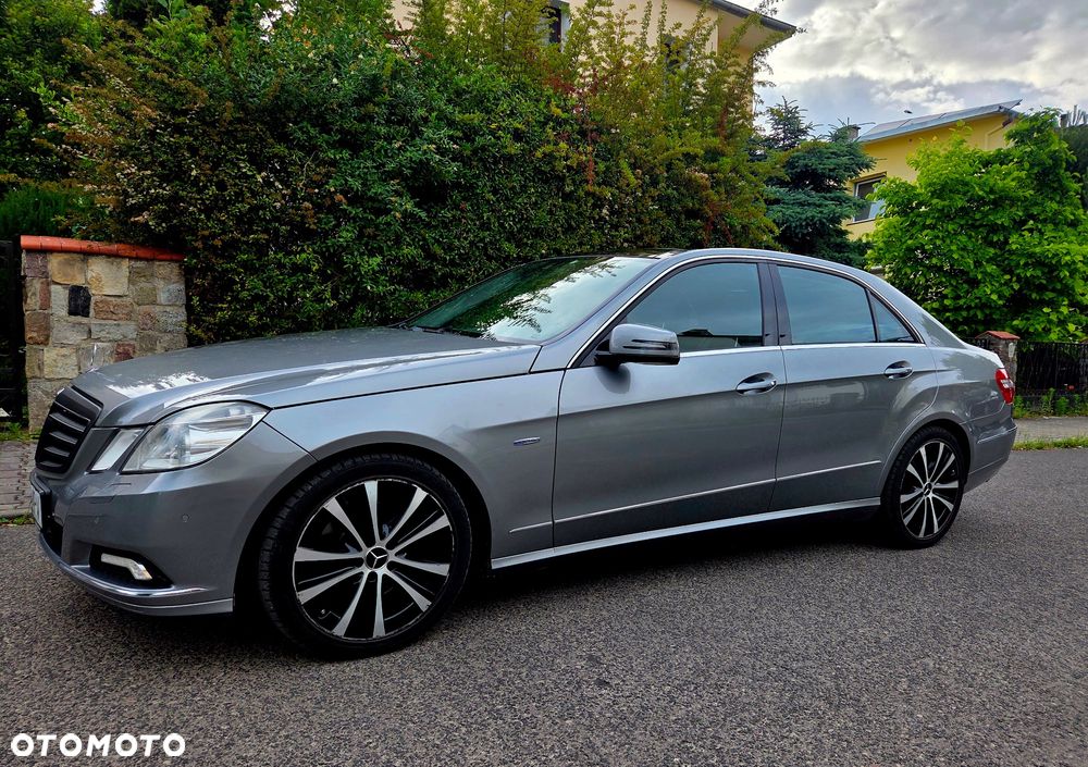 Mercedes-Benz Klasa E 350 CDI BlueEff Elegance - 2
