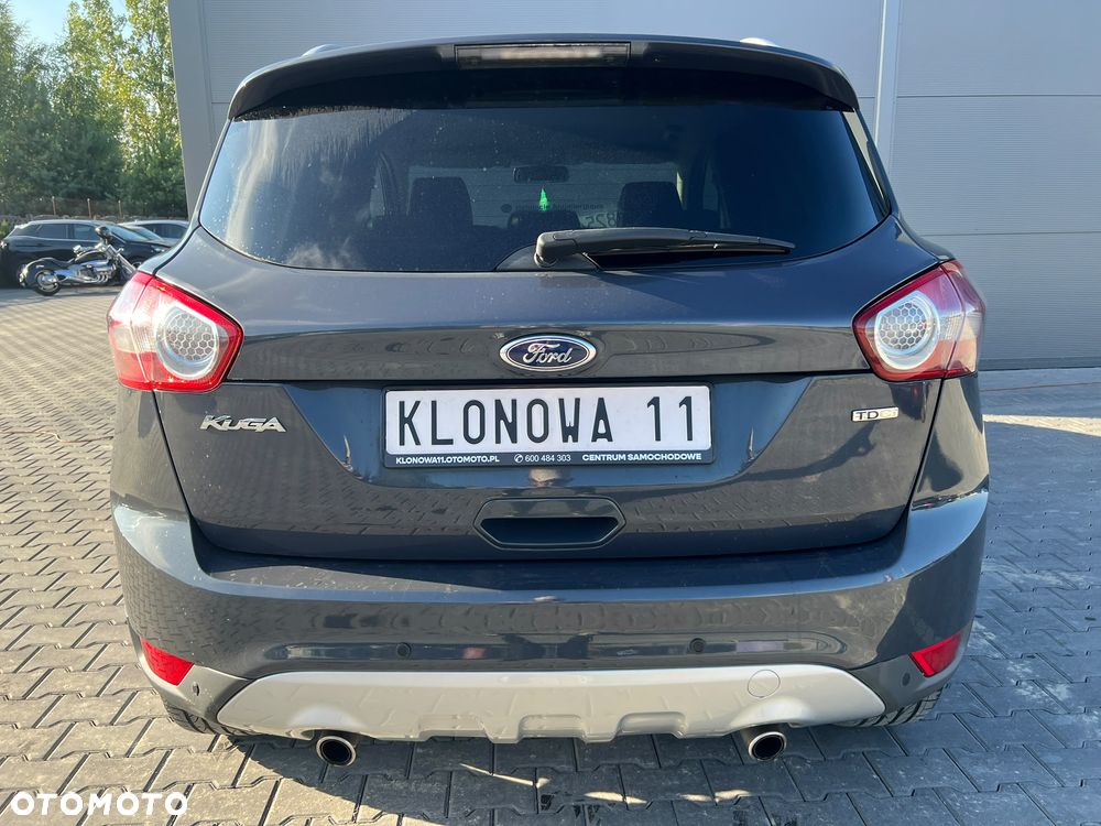 Ford Kuga 2.0 TDCi 4x4 Titanium - 11