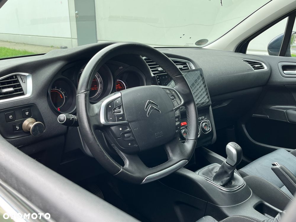 Citroën C4 1.6 VTi Exclusive - 5