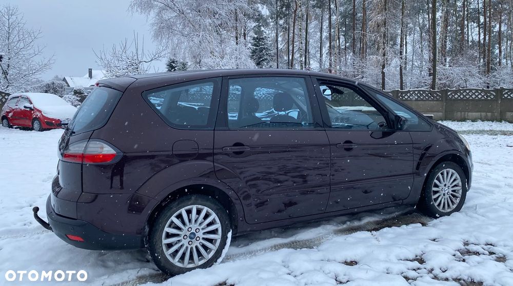 Ford S-Max - 19