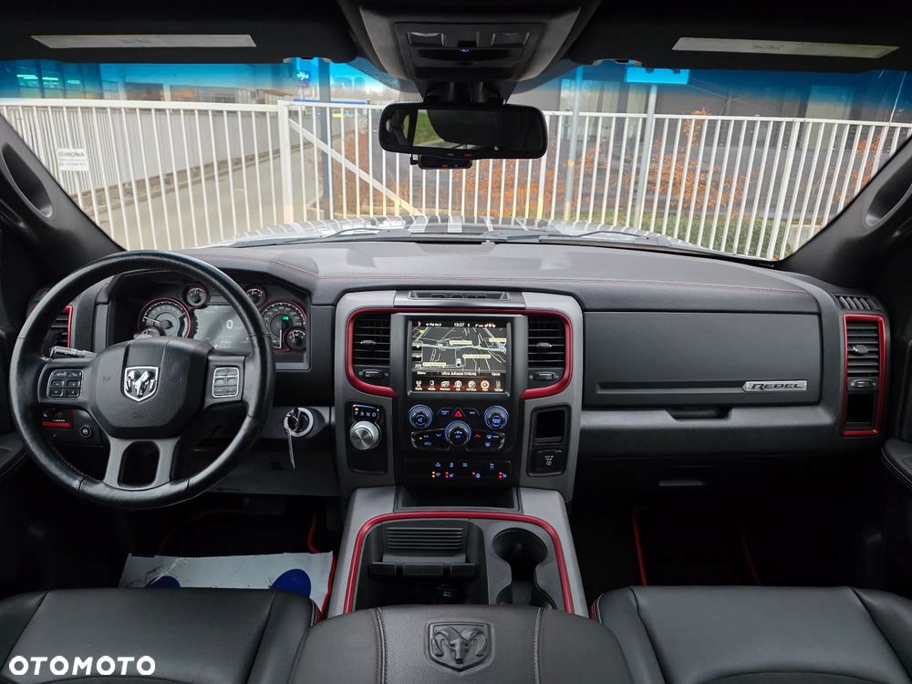Dodge RAM - 10