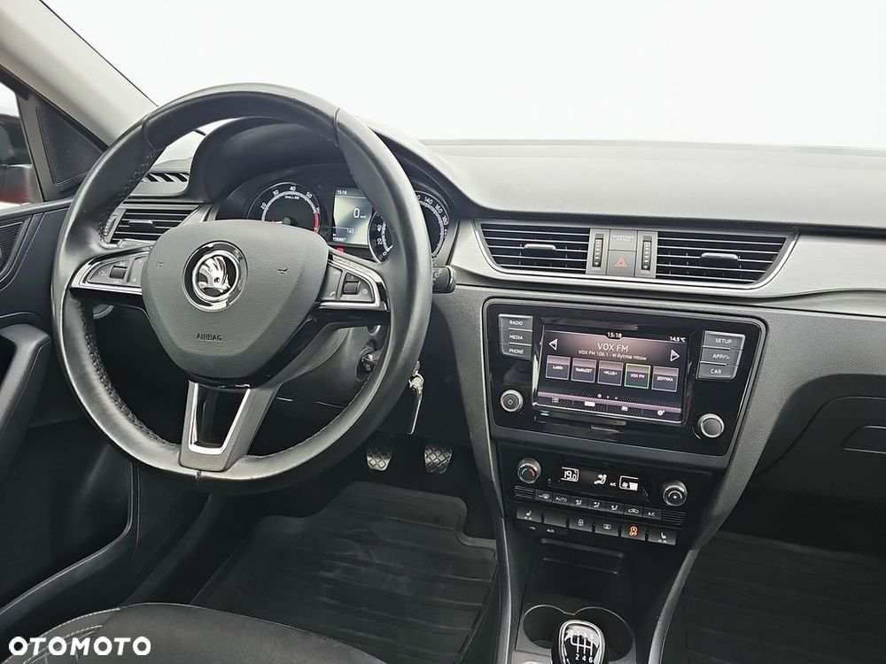 Skoda RAPID Spb 1.0 TSI Style - 17