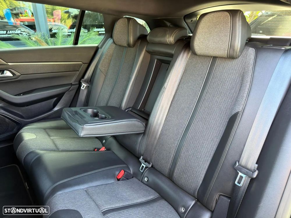 Peugeot 508 SW 1.6 Hybrid Allure e-EAT8 - 22