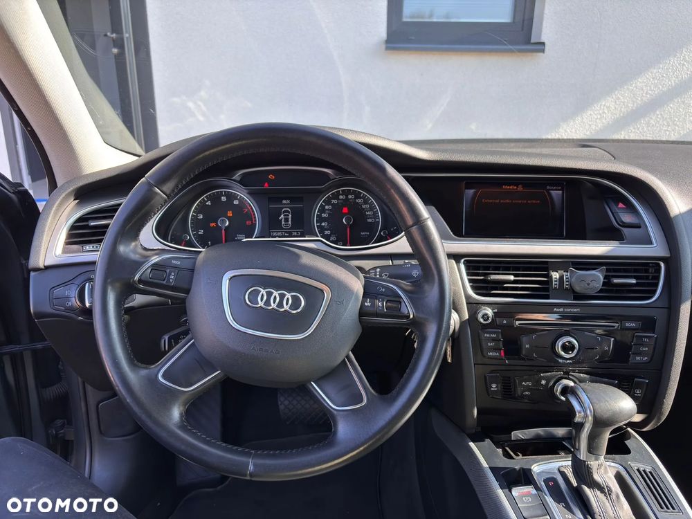 Audi A4 Limousine - 7
