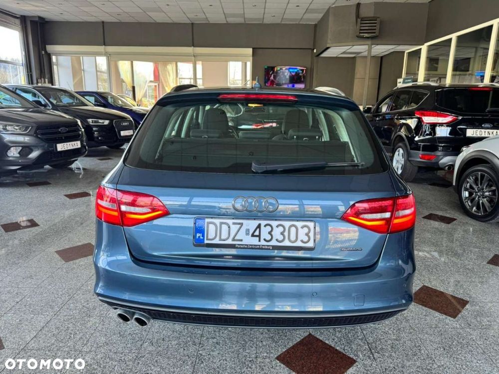 Audi A4 Avant - 8