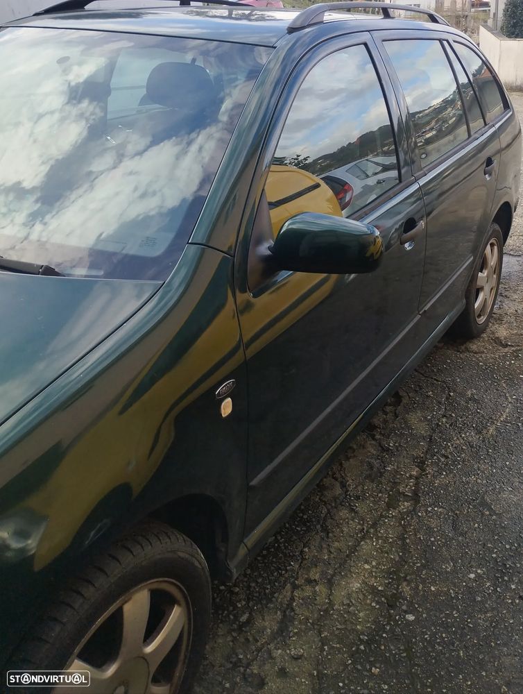 Skoda Fabia Break 1.4 Elegance AR4 - 2