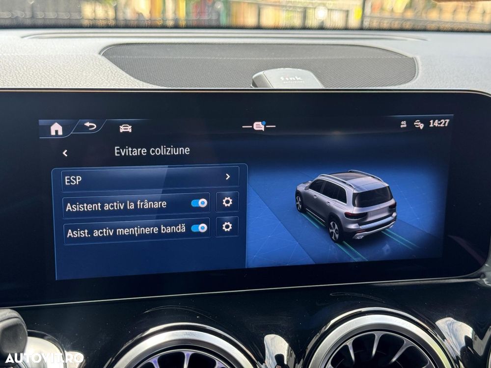 Mercedes-Benz GLB - 26