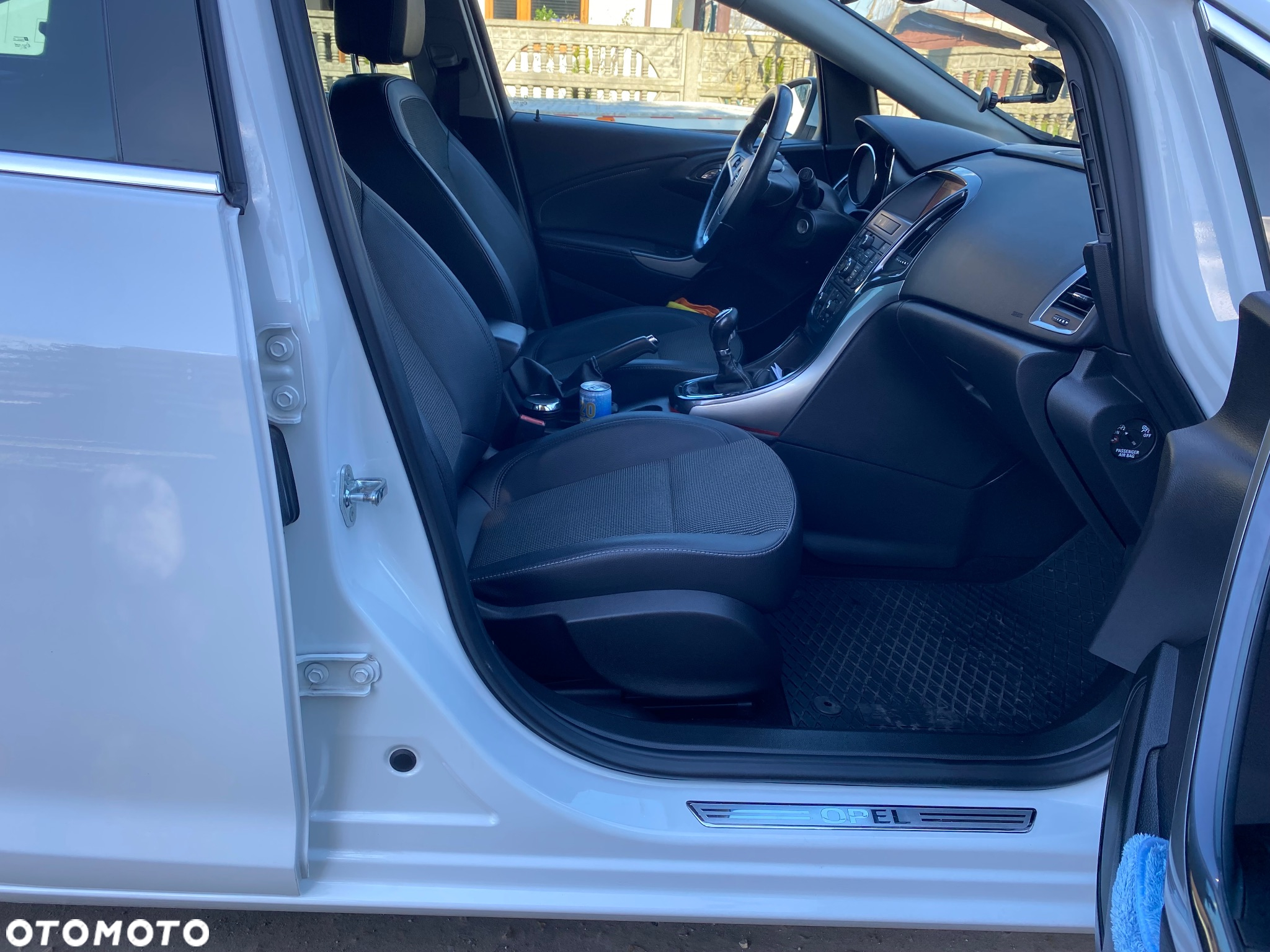 Opel Astra IV 1.4 T Cosmo - 16