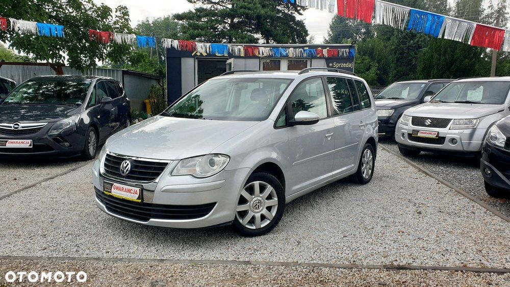 Volkswagen Touran - 5