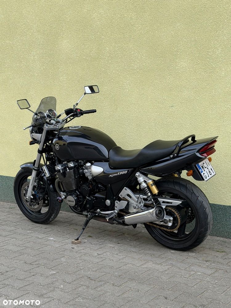 Yamaha XJR - 19