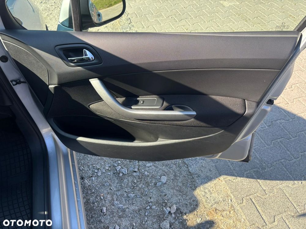 Peugeot 308 HDi FAP 110 Business Line Niveau 1 - 21